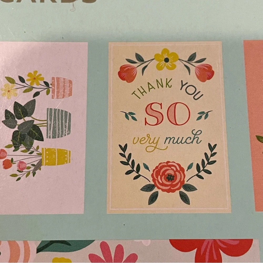 NIB modern expressions box of 10 thank you cards